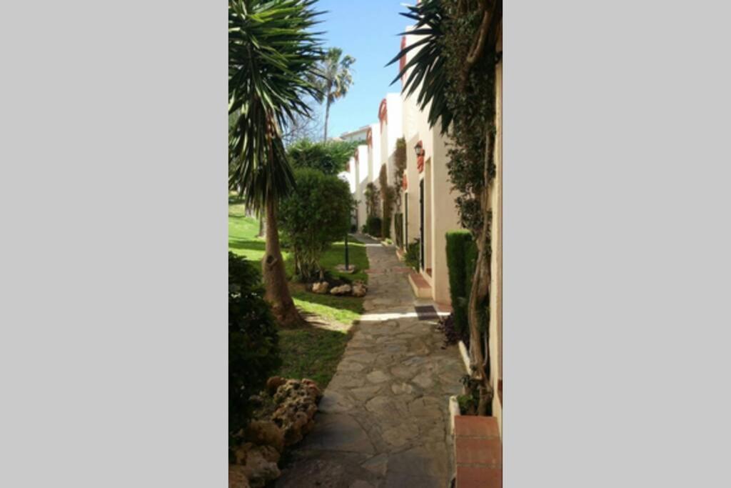 דירות מיחאס Mi Casa Es La Tuya מראה חיצוני תמונה