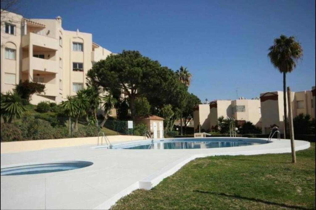 דירות מיחאס Mi Casa Es La Tuya מראה חיצוני תמונה