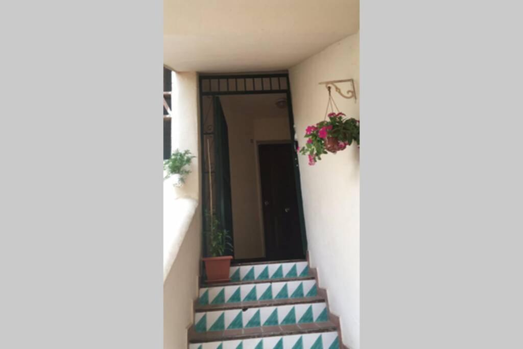 דירות מיחאס Mi Casa Es La Tuya מראה חיצוני תמונה